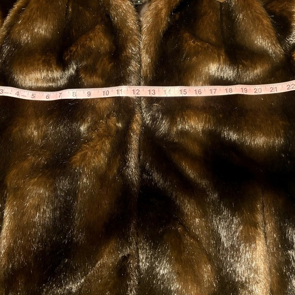 *Vintage* Donnybrook Brand FauxFur Long Hooded Coat Color Dark Brown Size Medium - Picture 10 of 14